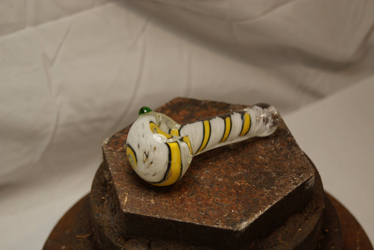 Small SUPER STRIPER Frit Glass Pipe - WHITE